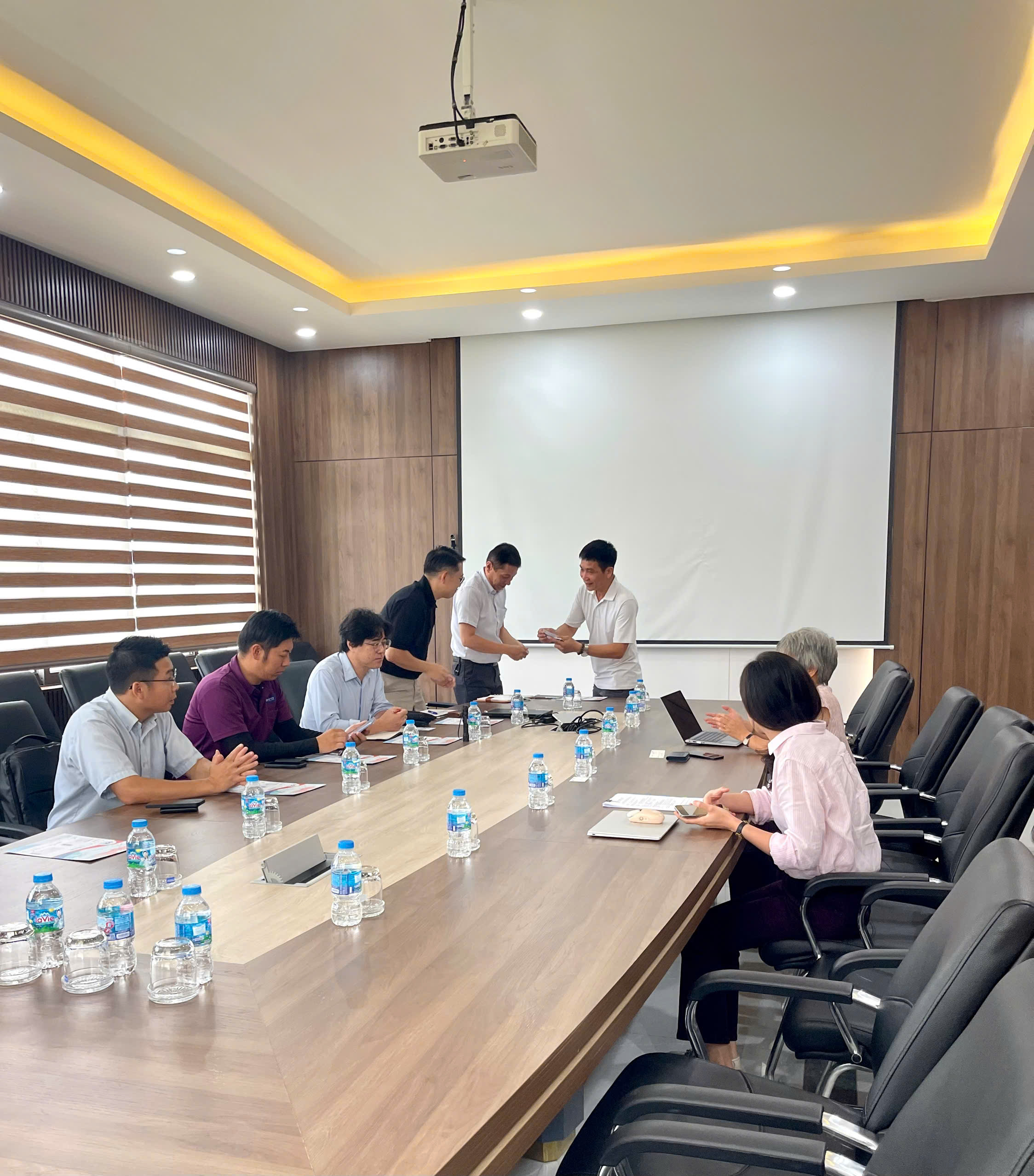 DẤU MỐC MỚI TRÊN HÀNH TRÌNH KẾT NỐI ĐẦU TƯ CÙNG MIC BẮC GIANG